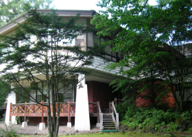 軽井沢かぶと山荘